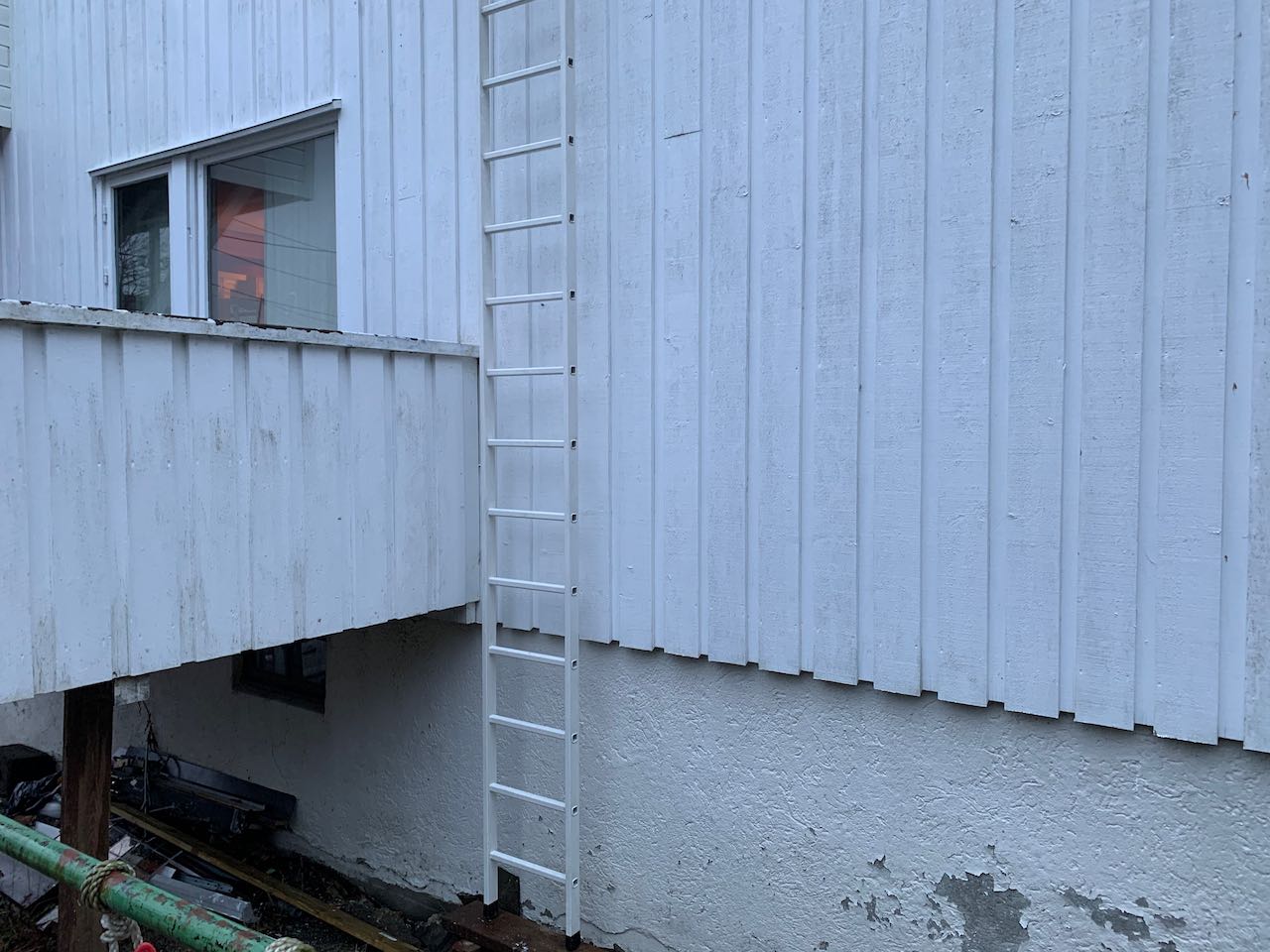 Bilde av veggstige med nedslipp & pulverlakk i Bergen 3