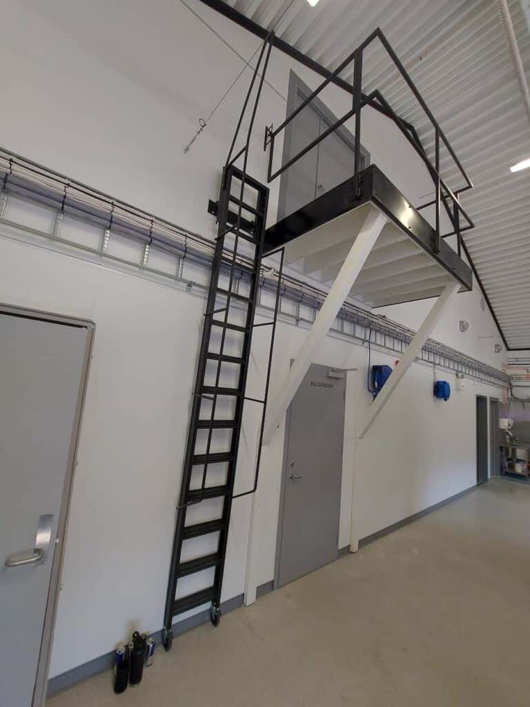 Soppalco Ståltrapp med hjul hos kunde